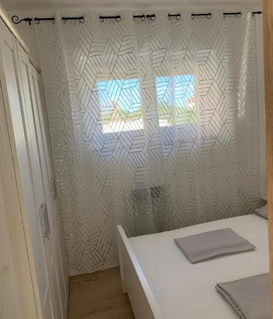 Apartments Stinjan Pula